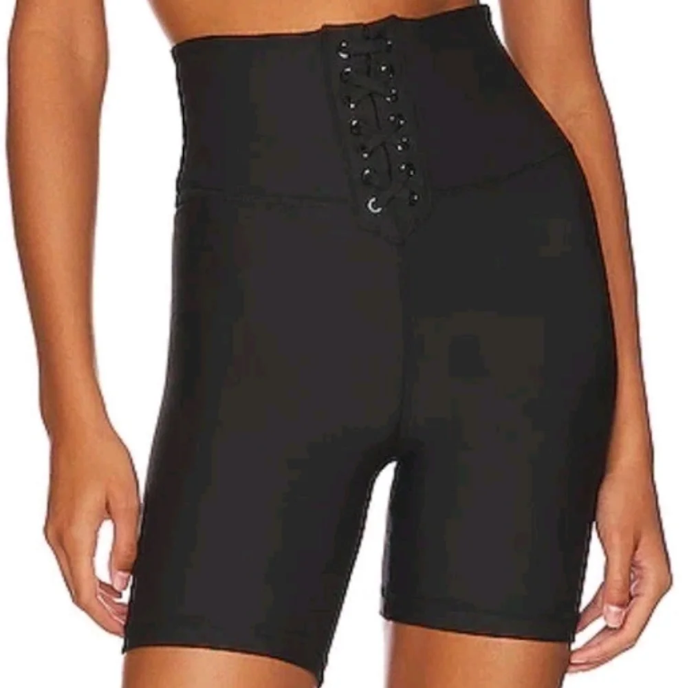 WE WORE WHAT black lace up high waist‎ stretch biker workout shorts XS